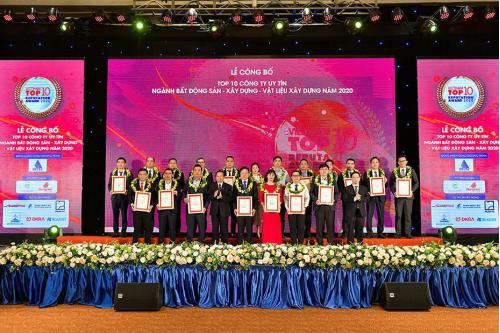 Lễ công bố Top 500 Doanh nghiệp tăng trưởng nhanh nhất Việt Nam năm 2020 Lễ công bố Top 500 Doanh nghiệp tăng trưởng nhanh nhất Việt Nam năm 2020